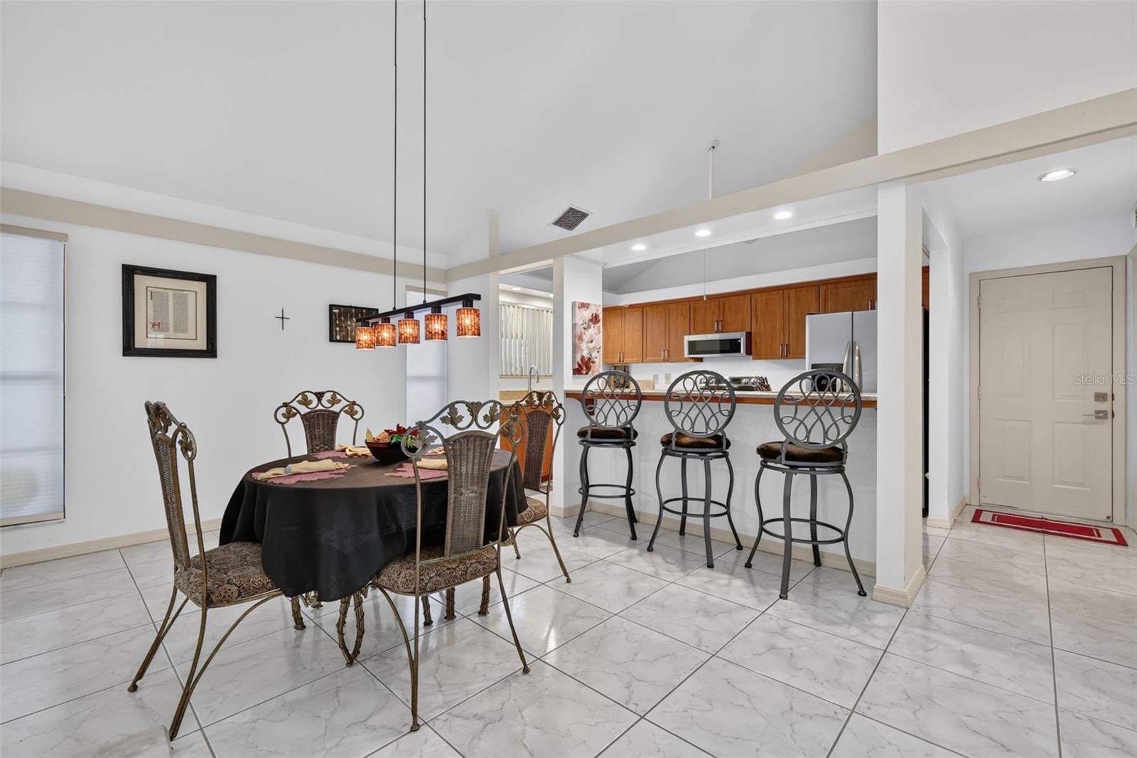 EUSTIS TOWNHILL - Residential