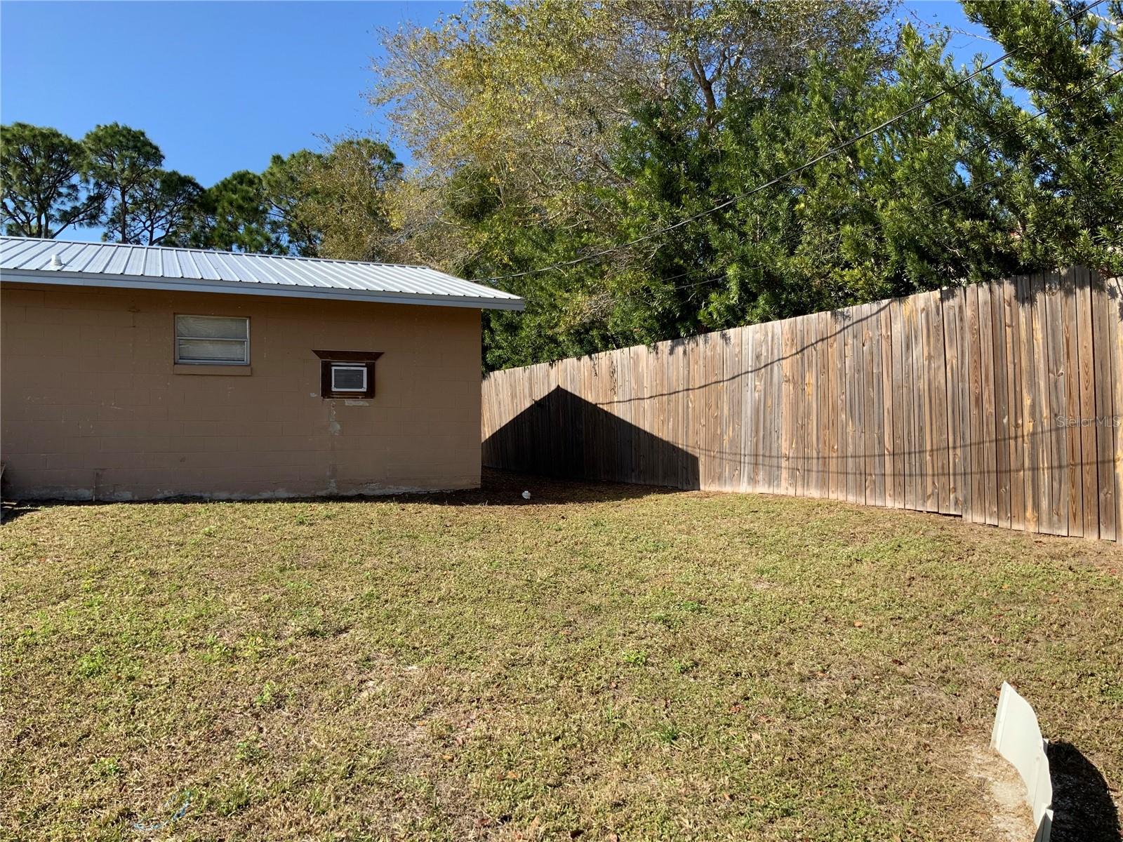 FLORIDA SHORES 01 - Commercial Sale