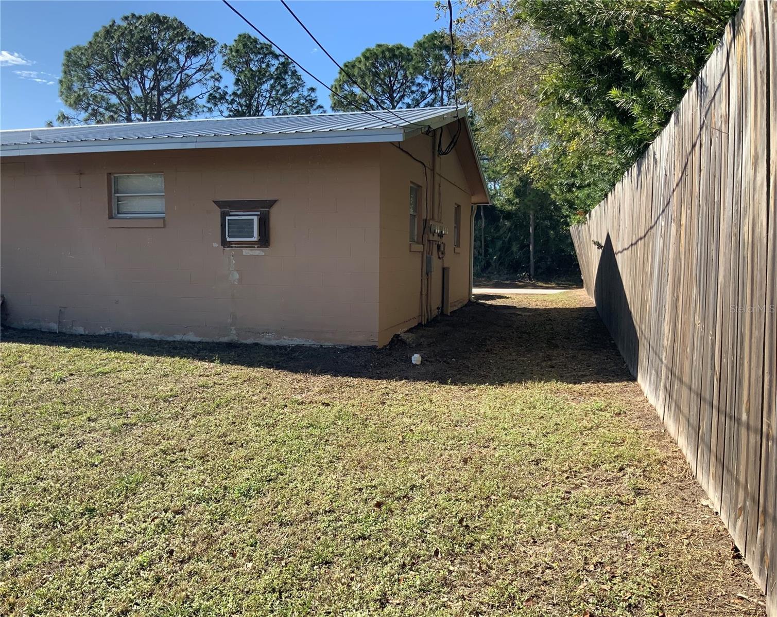 FLORIDA SHORES 01 - Commercial Sale