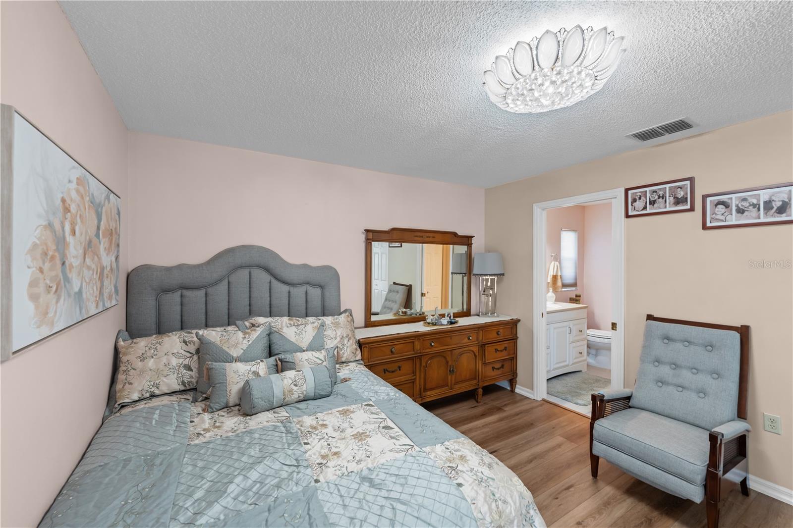 SILVER LAKES REP - Residential