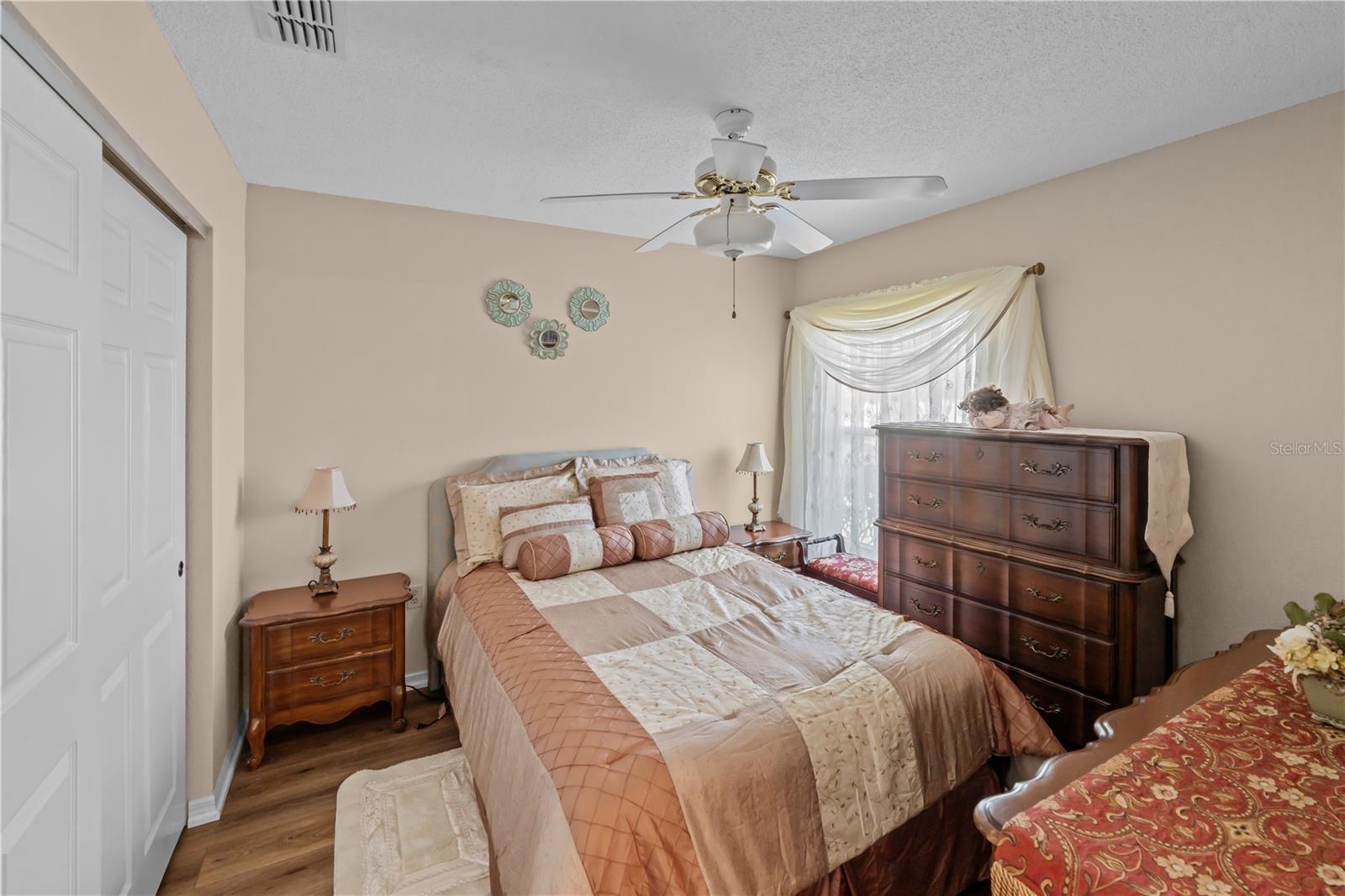 SILVER LAKES REP - Residential