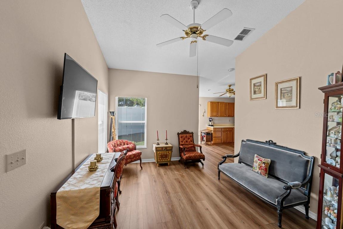 SILVER LAKES REP - Residential