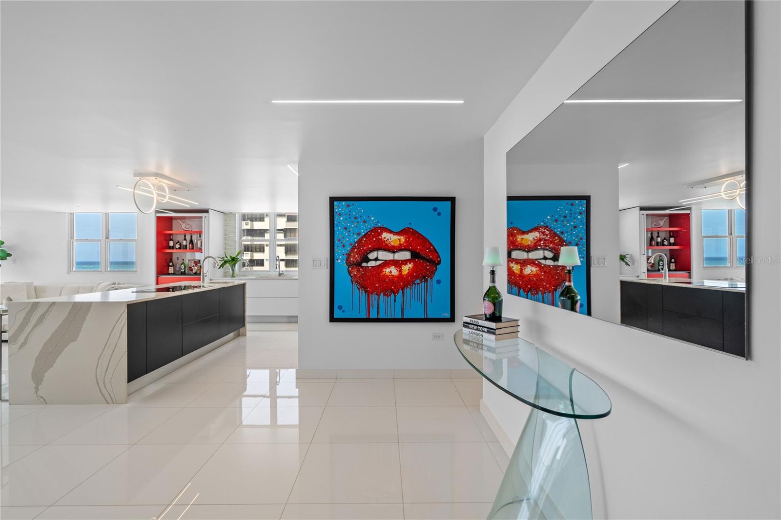 PASEO DON JUAN - Residential