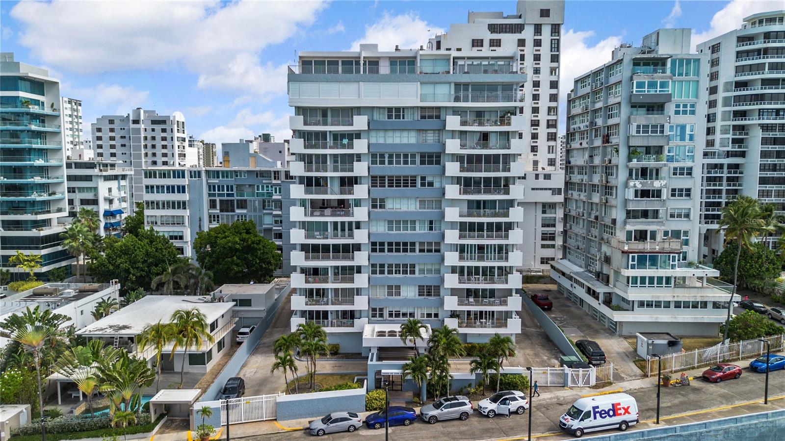 PASEO DON JUAN - Residential