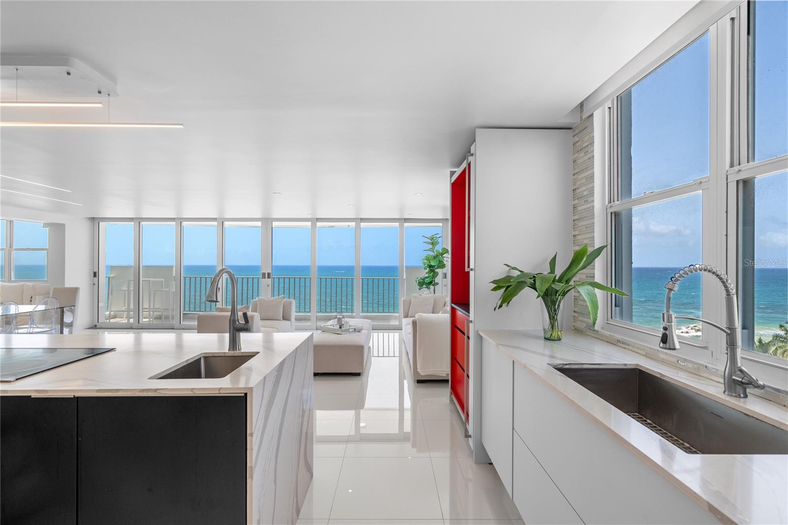 PASEO DON JUAN - Residential
