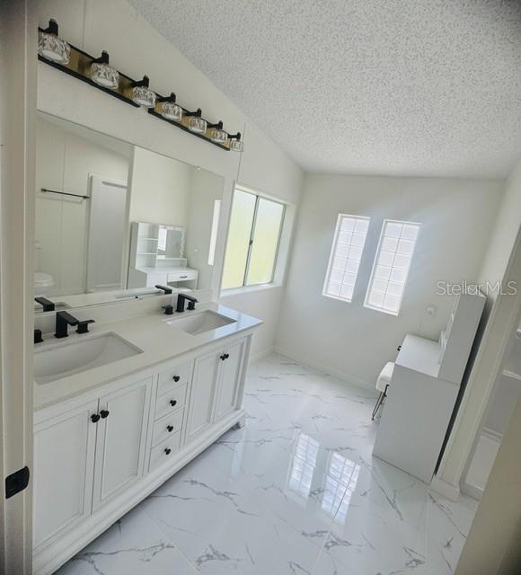 CROOM-A-COOCHEE ESTATES - Residential