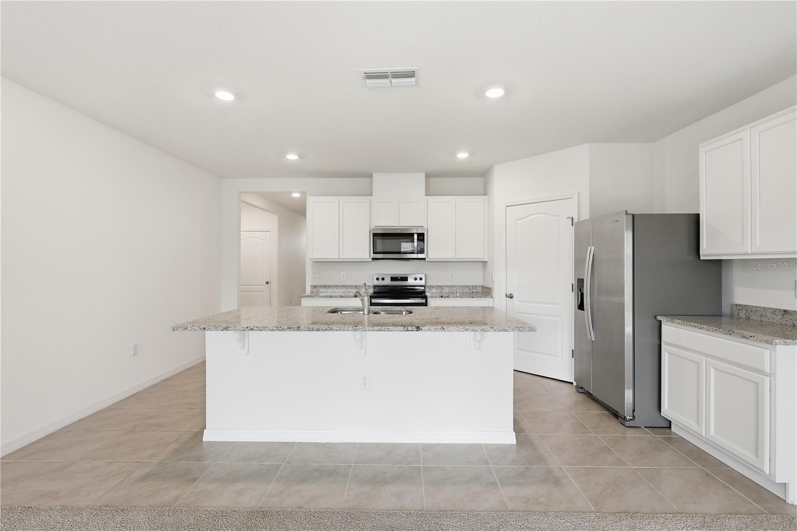 CYPRESS PARK ESTATES - Residential Lease