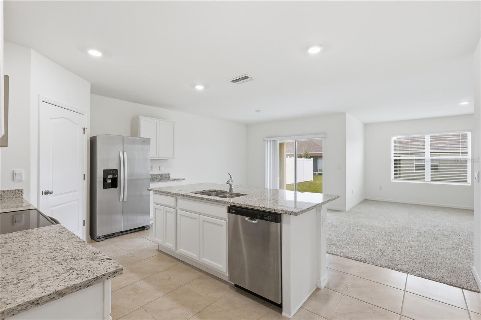 CYPRESS PARK ESTATES - Residential Lease