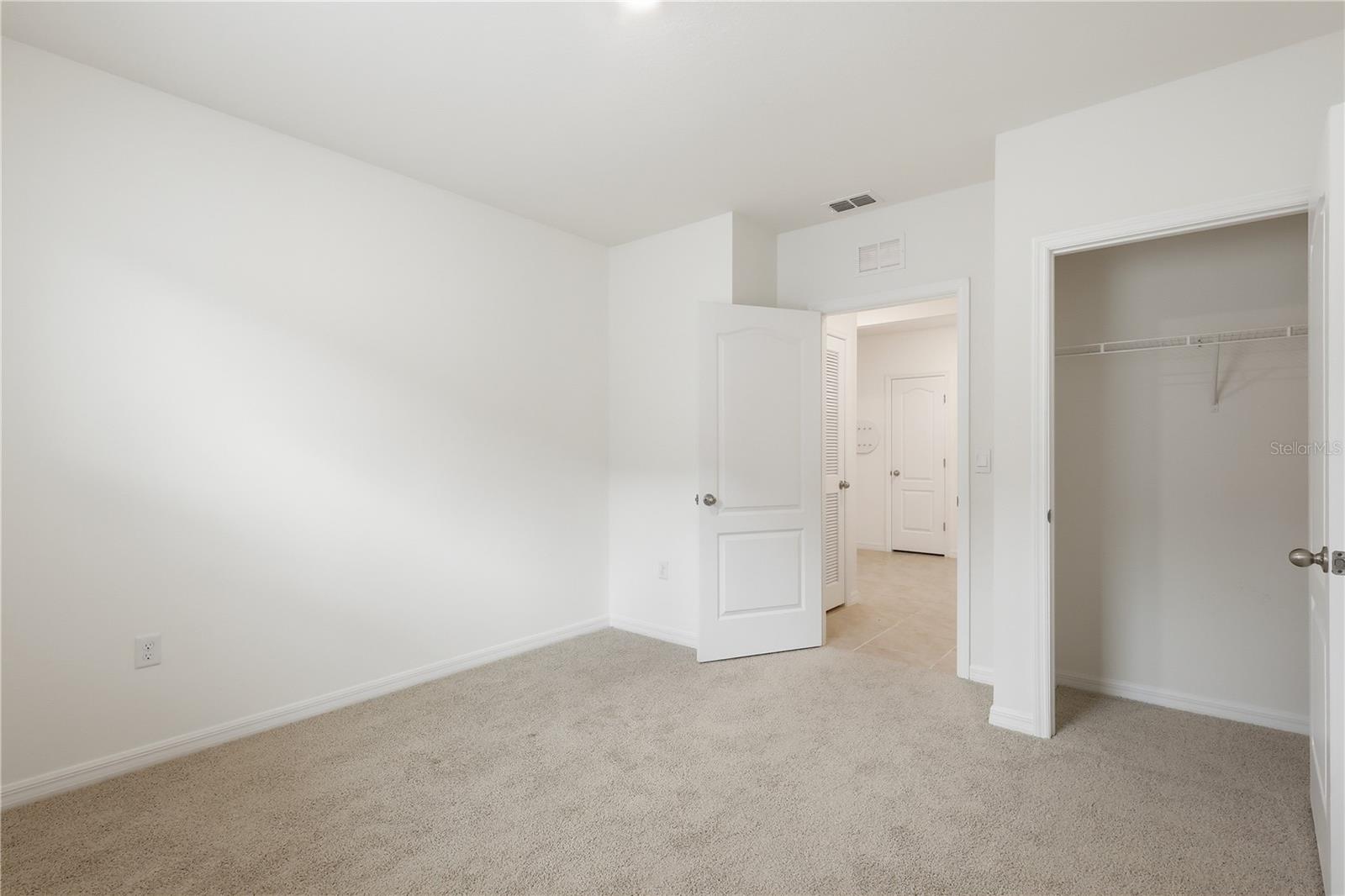 CYPRESS PARK ESTATES - Residential Lease