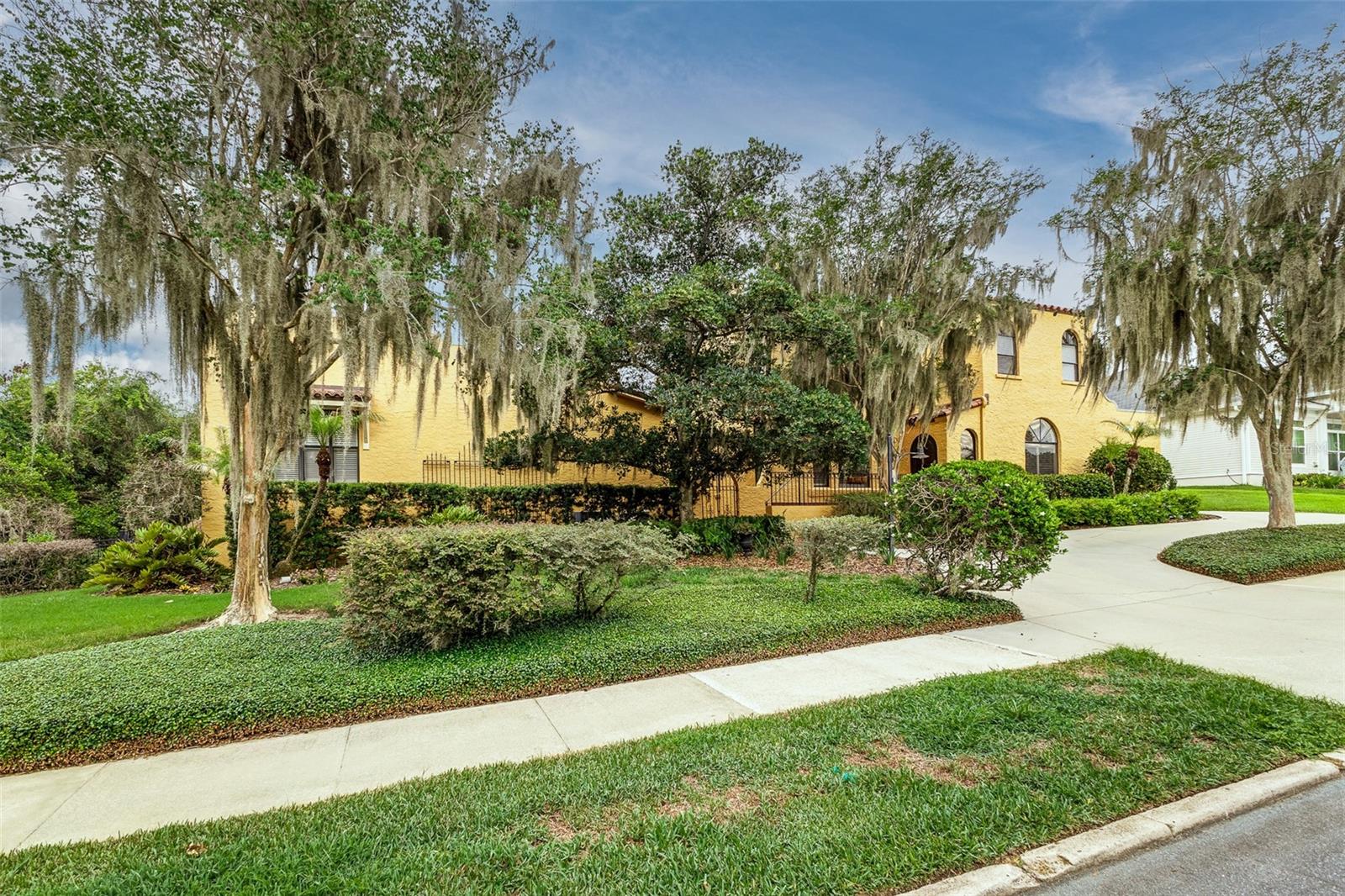 CASA BELLA - Residential