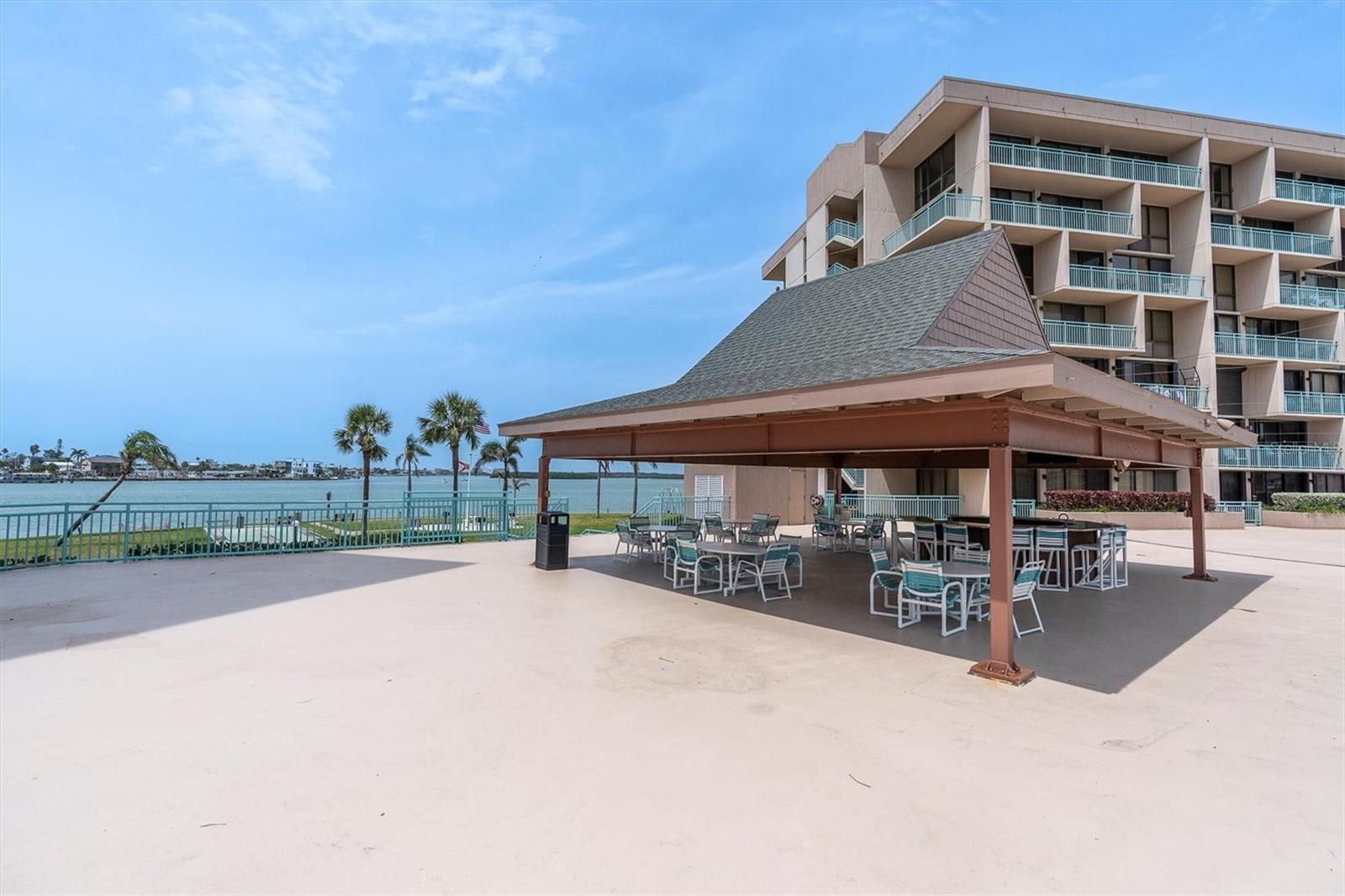 KEY CAPRI CONDO - Residential