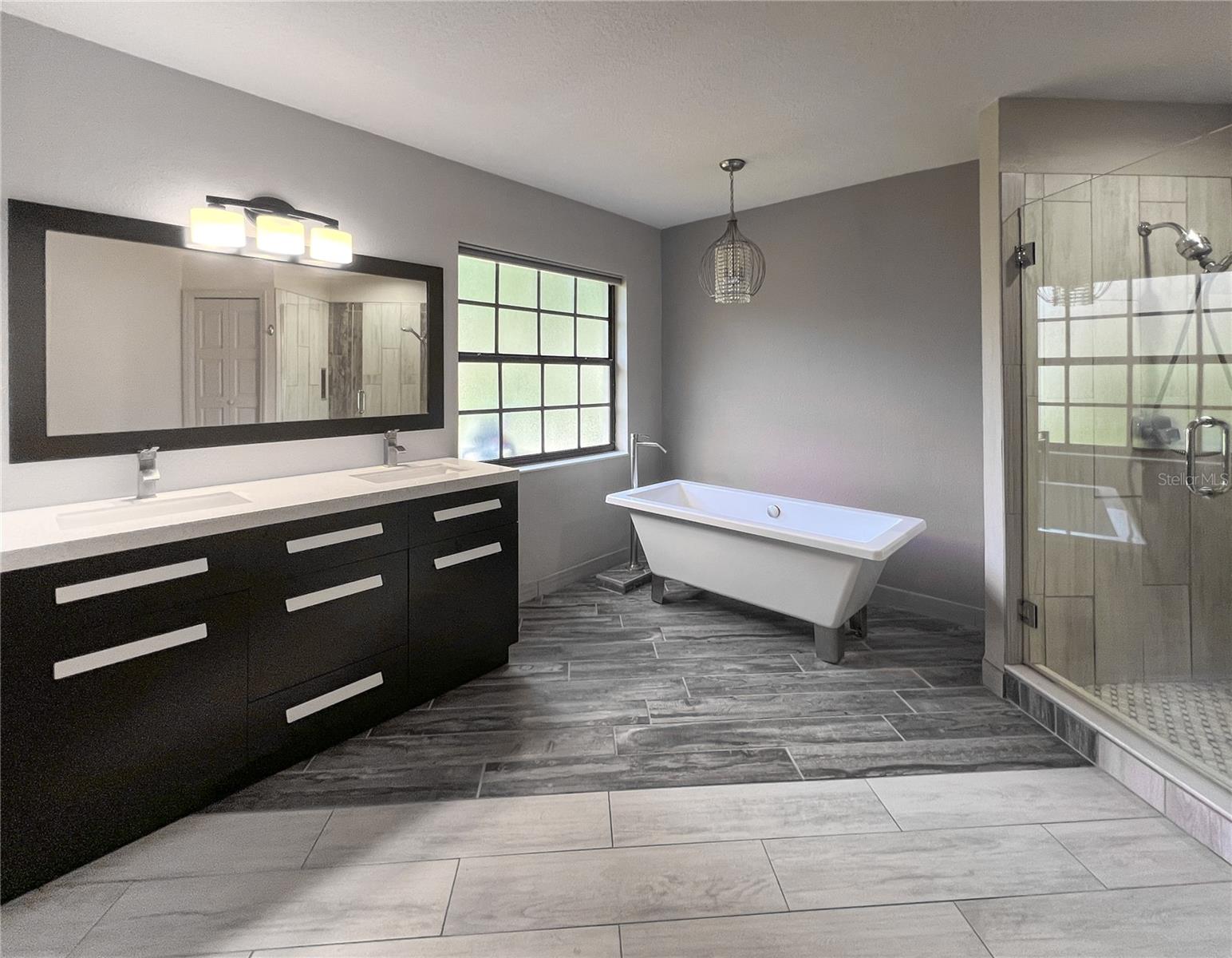 HOMESTEADS SADDLEWOOD - Residential