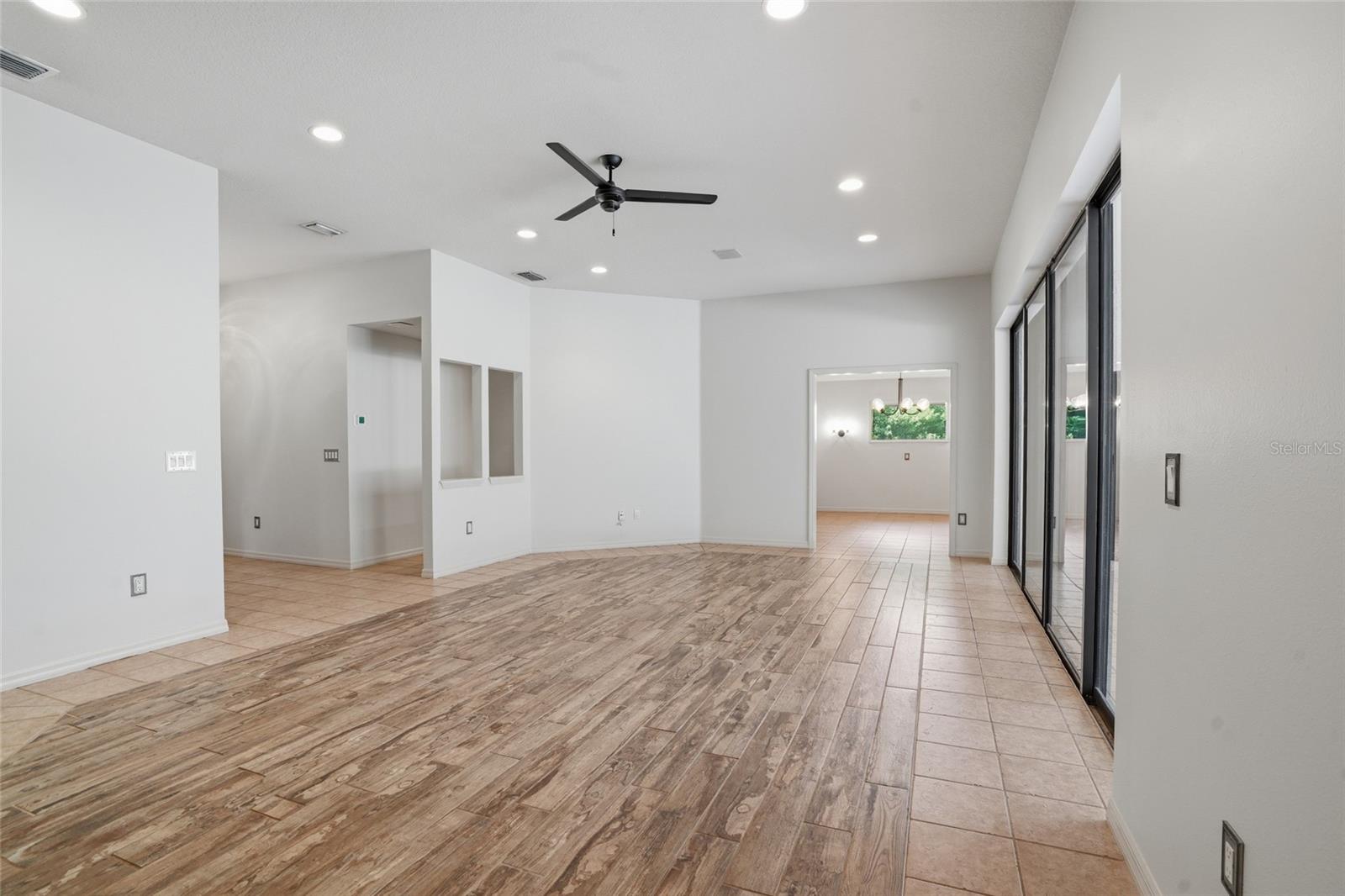 HOMESTEADS SADDLEWOOD - Residential