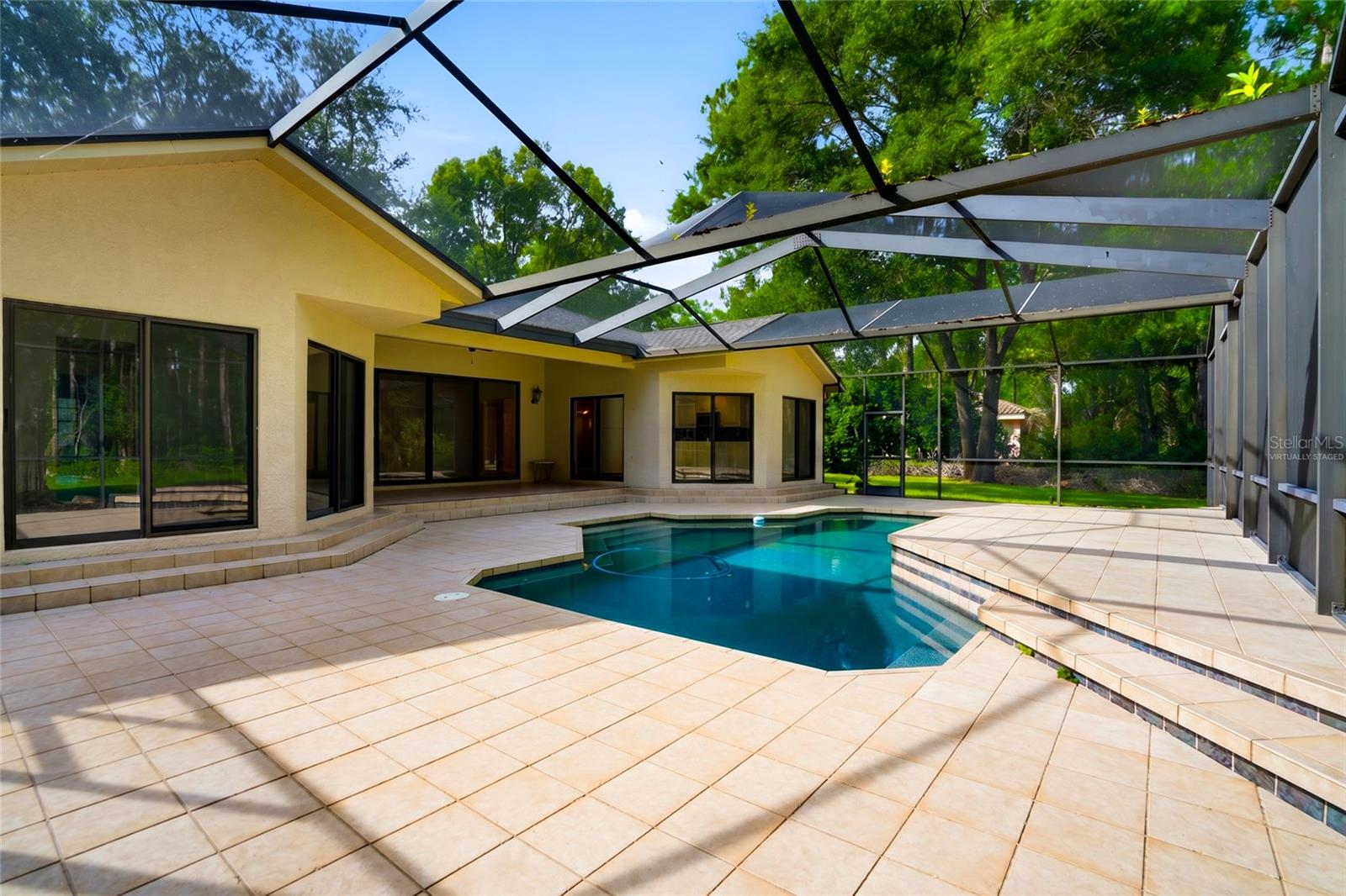 HOMESTEADS SADDLEWOOD - Residential