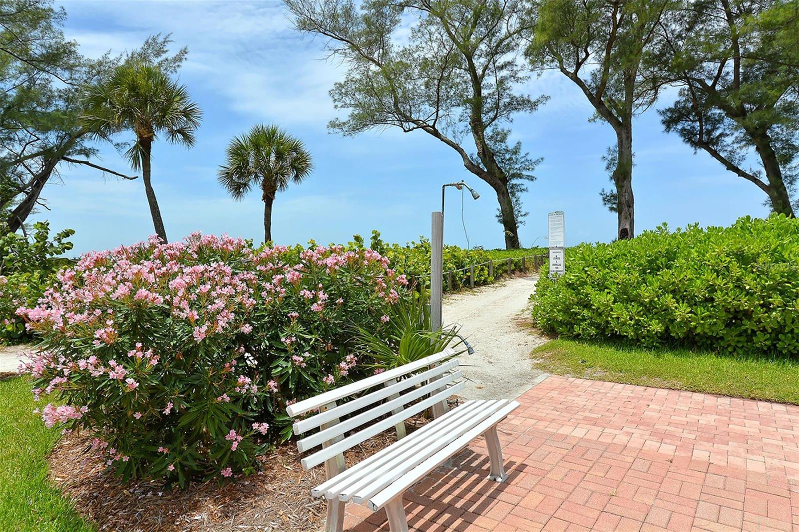 CLUB LONGBOAT BEACH & TENNIS - Residential