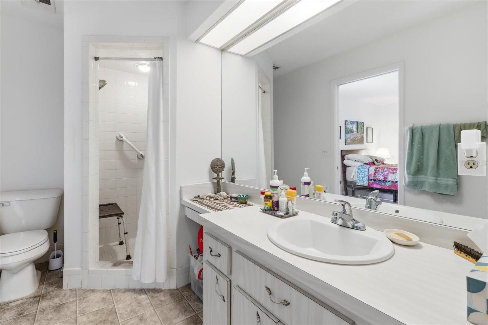 WOODMERE - Residential
