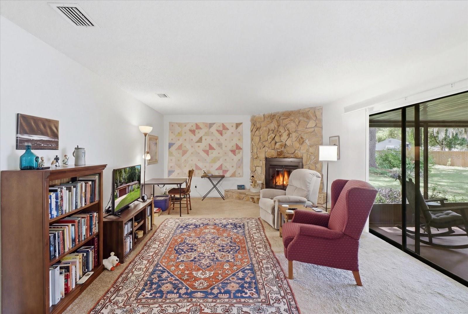 WOODMERE - Residential