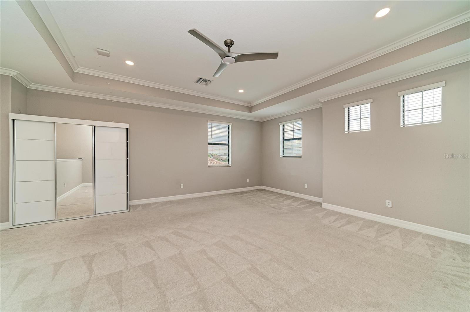 LAKEWOOD NATIONAL - Residential