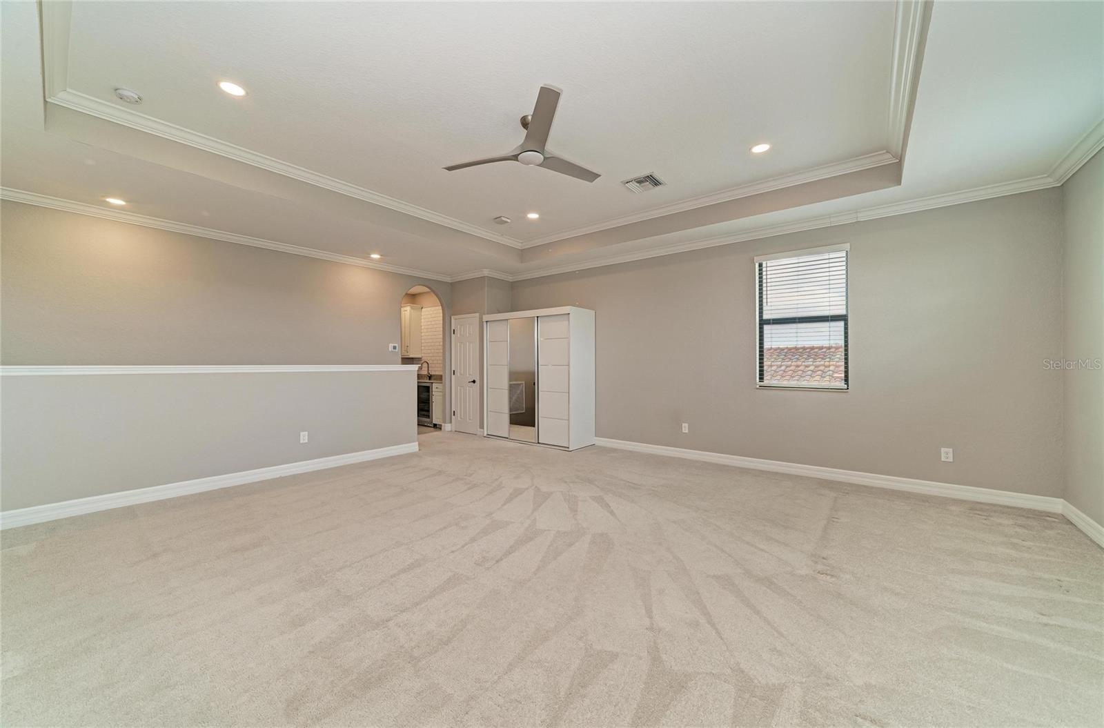 LAKEWOOD NATIONAL - Residential