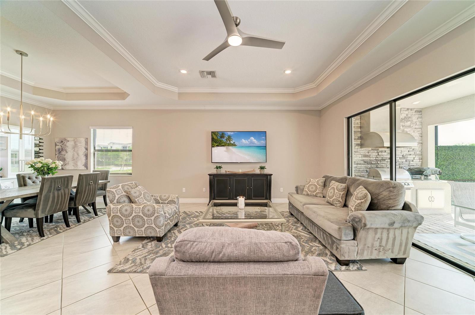 LAKEWOOD NATIONAL - Residential