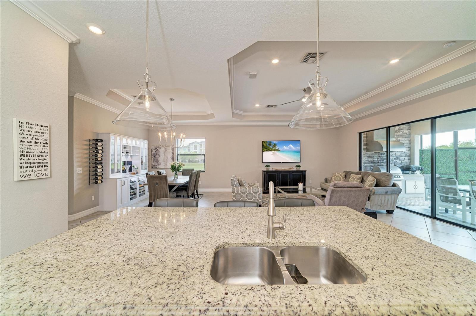 LAKEWOOD NATIONAL - Residential
