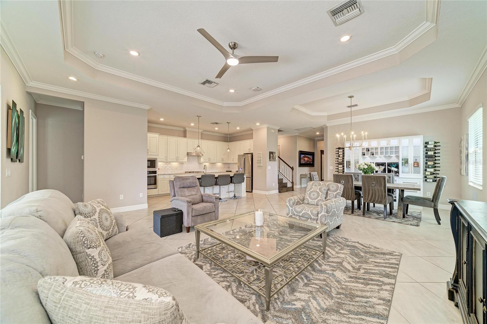 LAKEWOOD NATIONAL - Residential