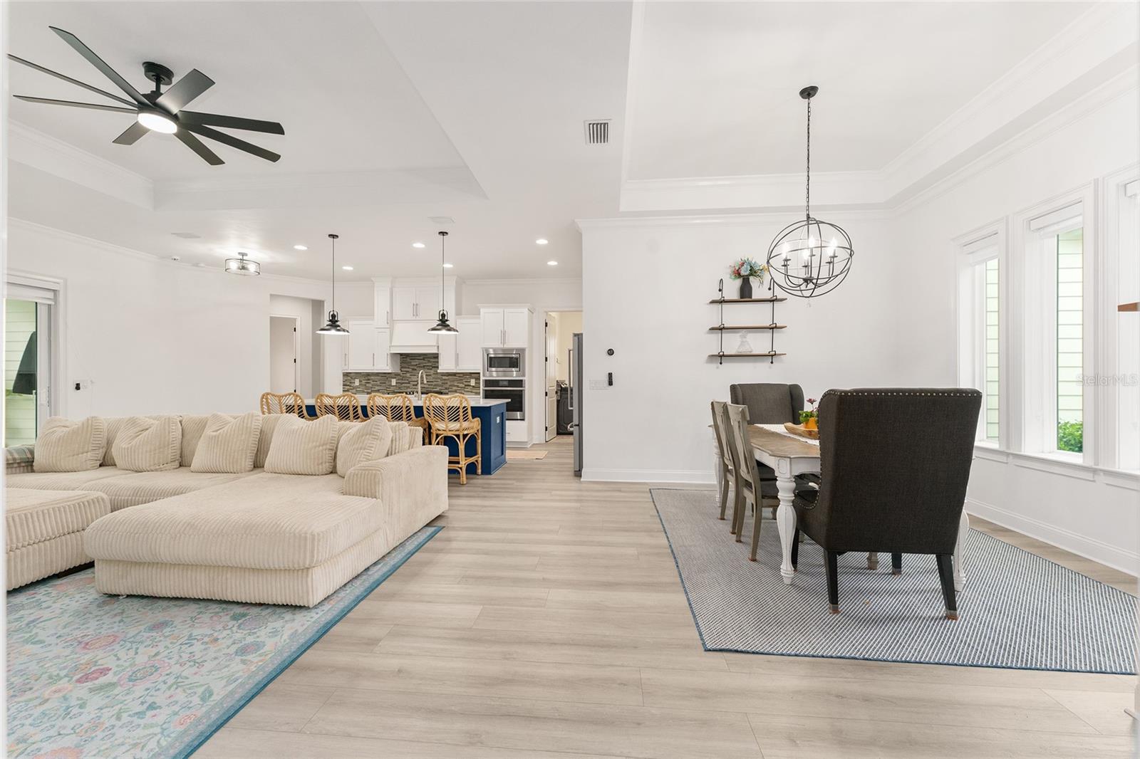 OAKMONT PH 3 PB 35 PG 60 - Residential