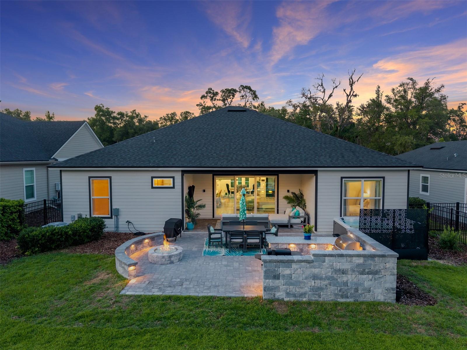 OAKMONT PH 3 PB 35 PG 60 - Residential