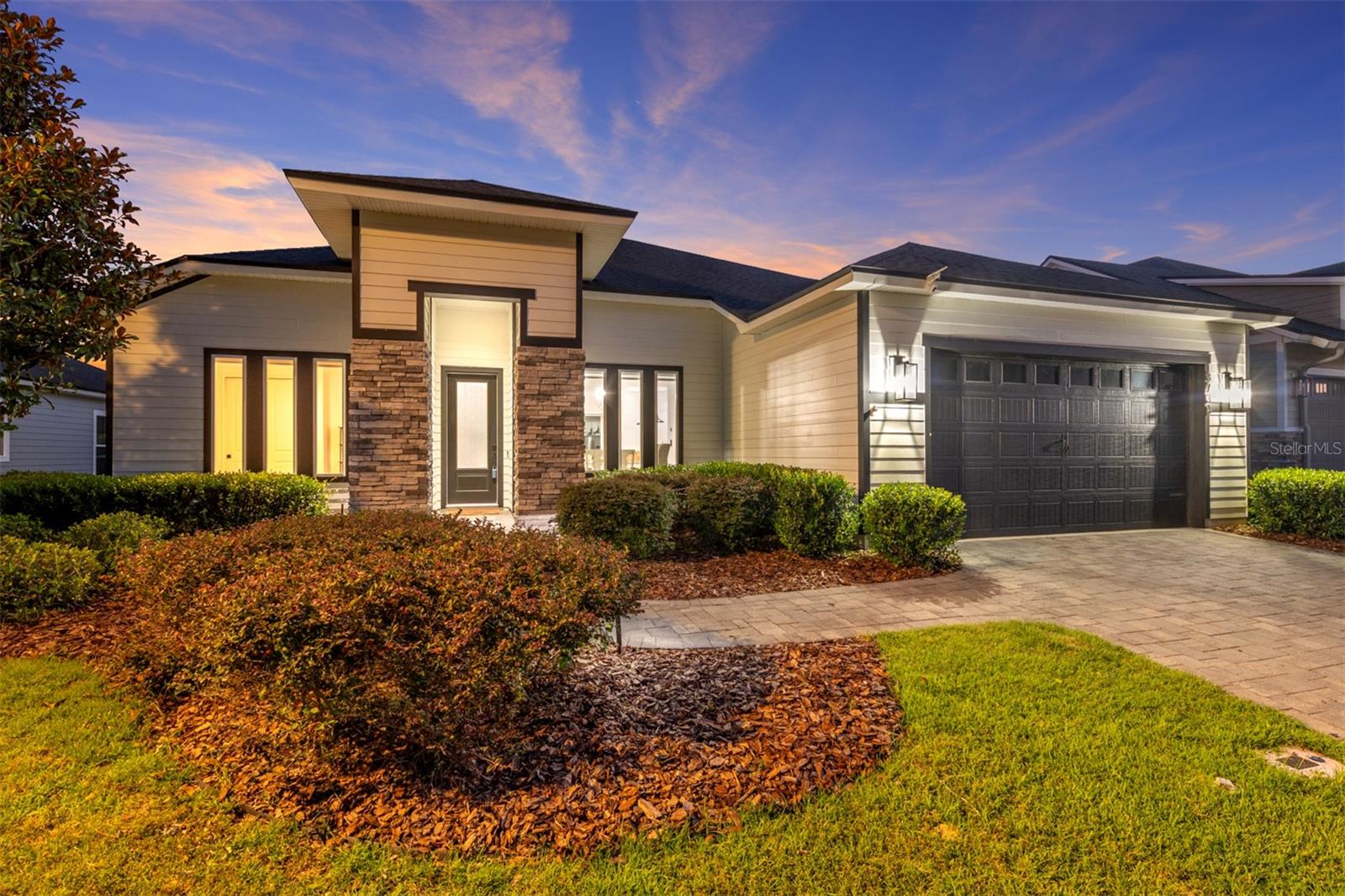 OAKMONT PH 3 PB 35 PG 60 - Residential