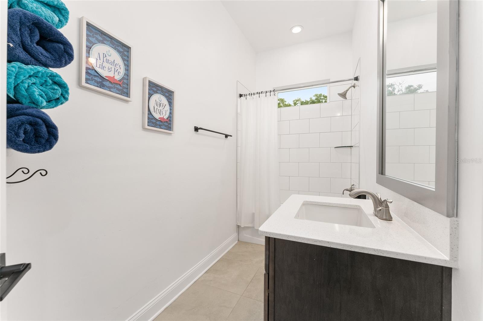 OAKMONT PH 3 PB 35 PG 60 - Residential