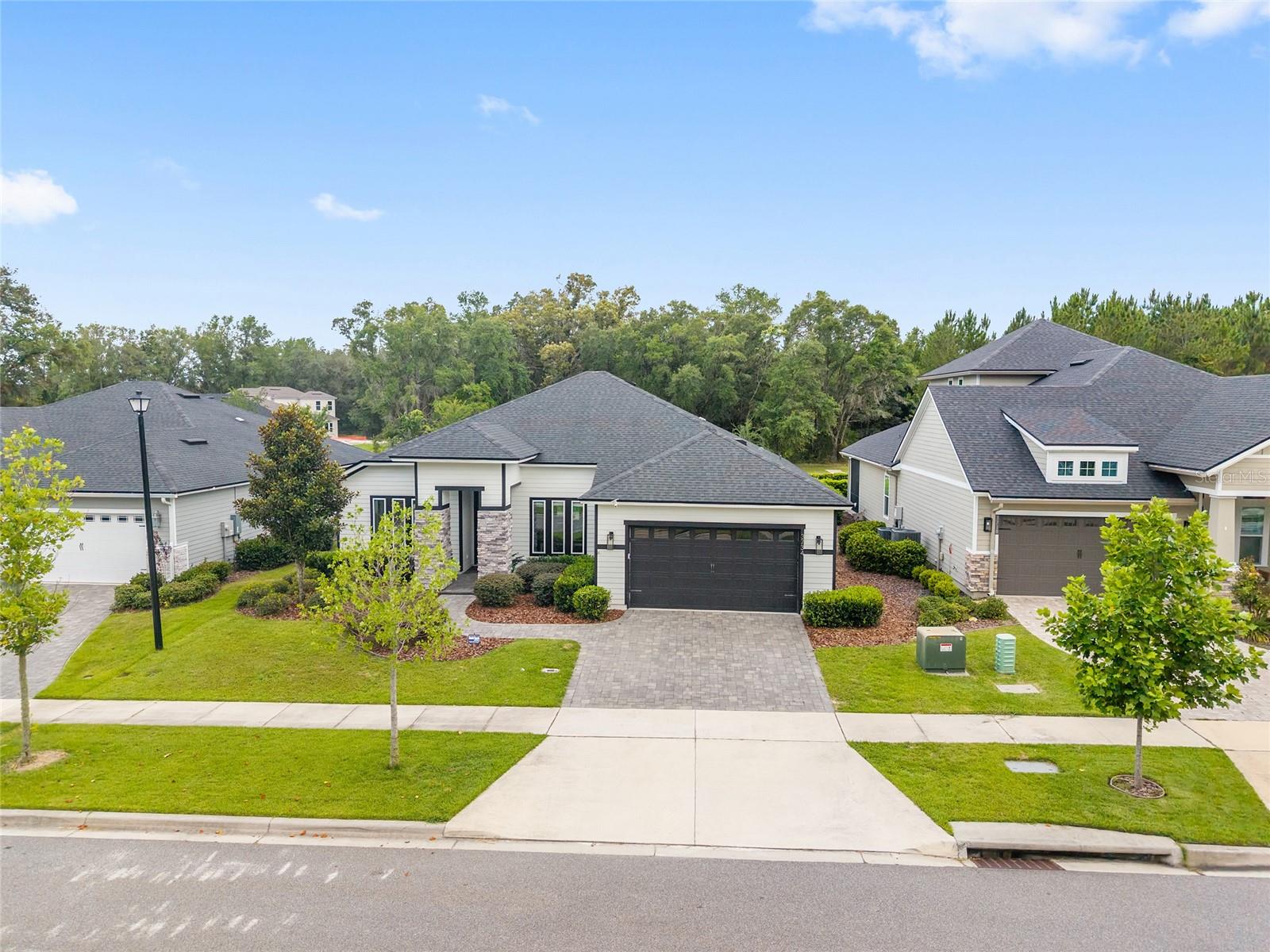 OAKMONT PH 3 PB 35 PG 60 - Residential