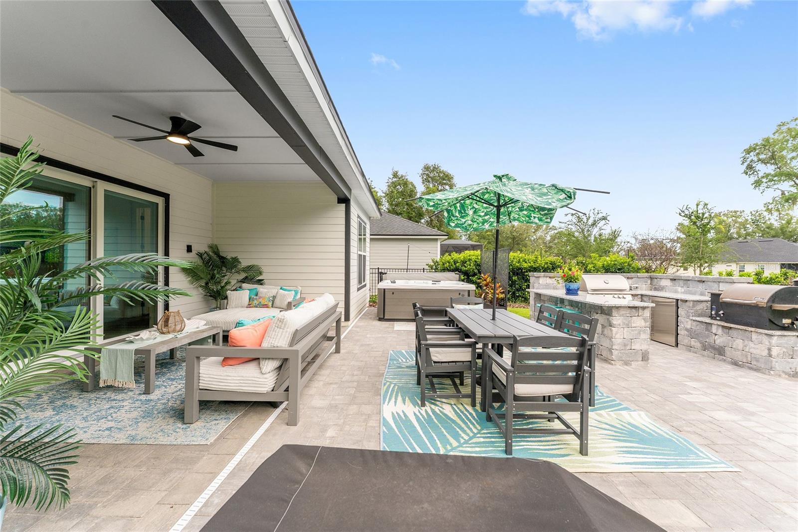 OAKMONT PH 3 PB 35 PG 60 - Residential