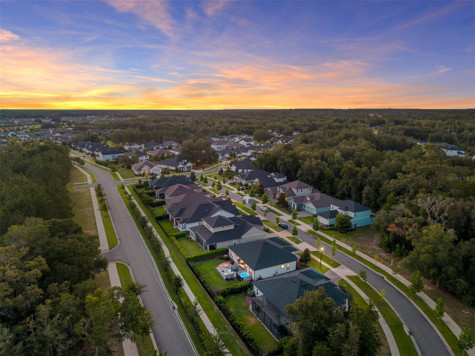 OAKMONT PH 3 PB 35 PG 60 - Residential