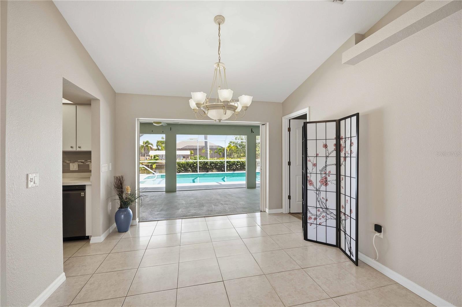 SOUTH GULF COVE - Residential