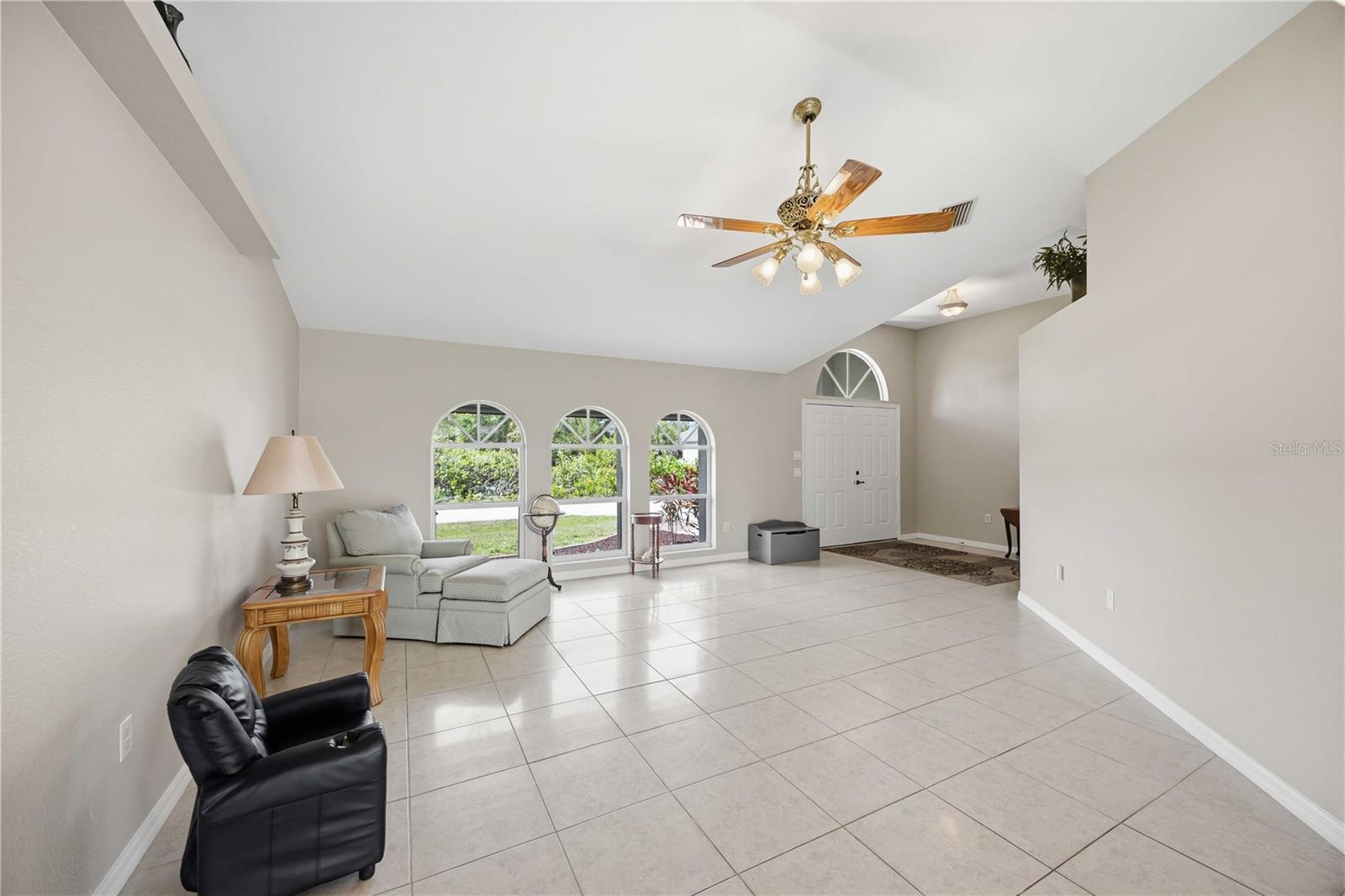 SOUTH GULF COVE - Residential