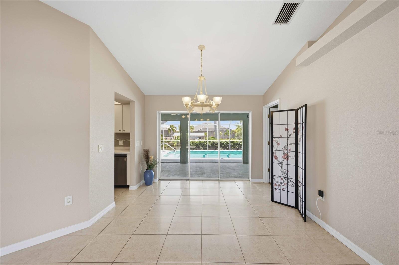 SOUTH GULF COVE - Residential