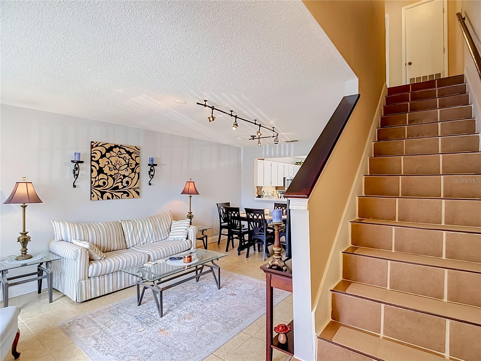 FAIRCREST III A CONDO - Residential