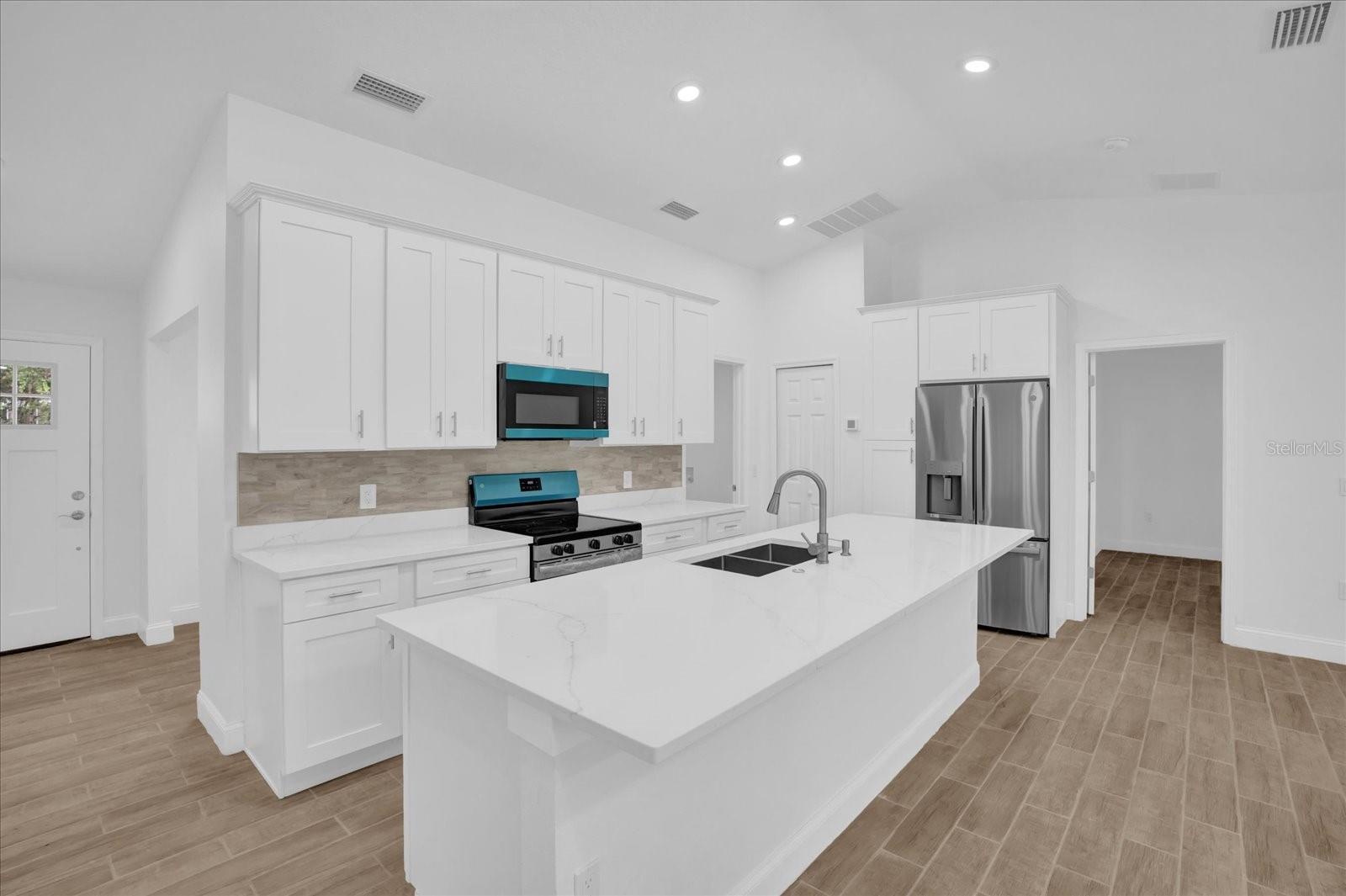 ORANGE CITY - Residential Lease