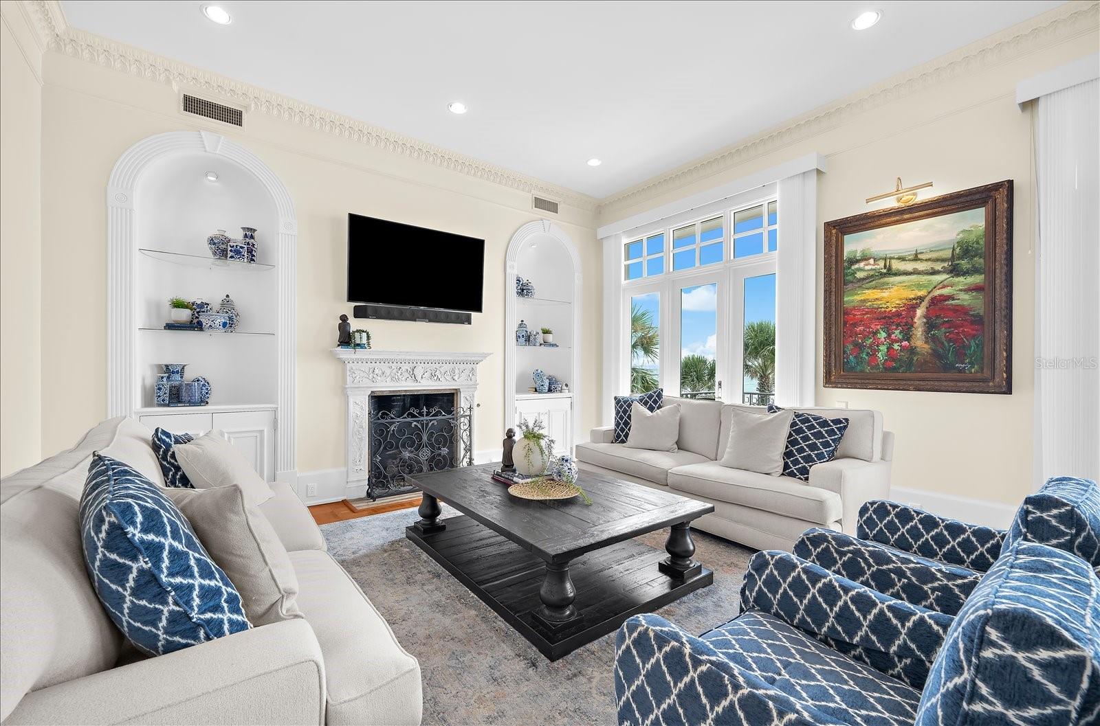 MANDALAY - Residential