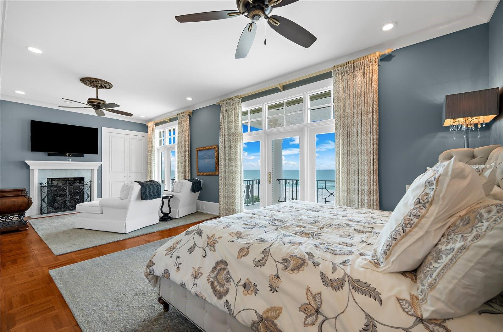 MANDALAY - Residential