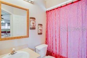 RESERVE/LAKEVIEW CONDO - Residential Lease
