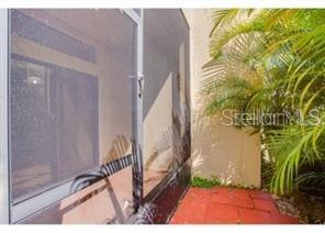 RESERVE/LAKEVIEW CONDO - Residential Lease