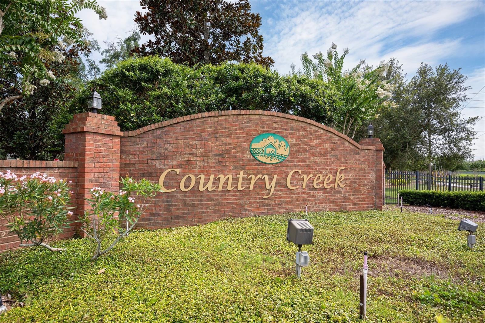 COUNTRY CREEK ESTATES - Residential