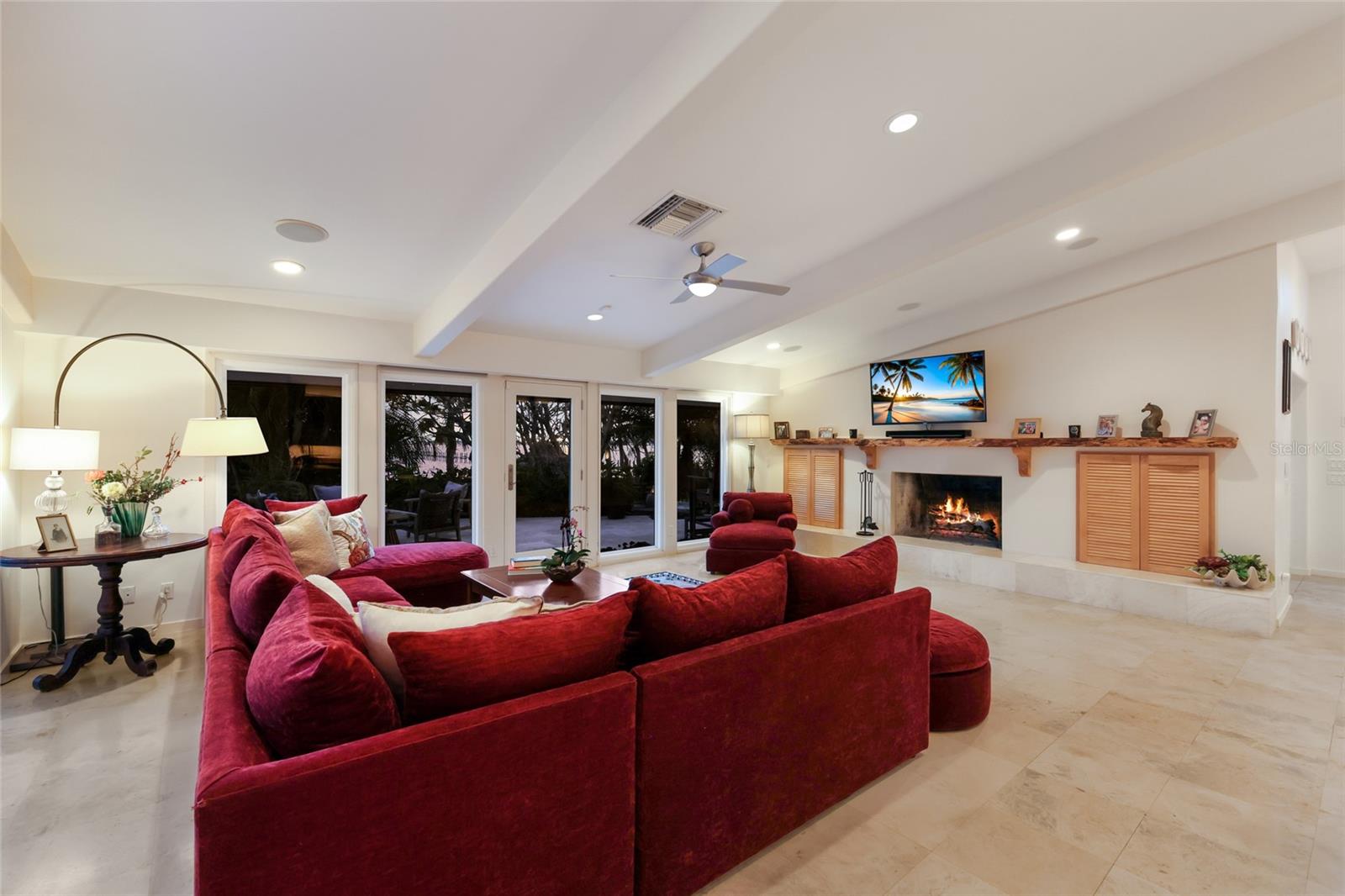 LAMBETH ACRES - Residential
