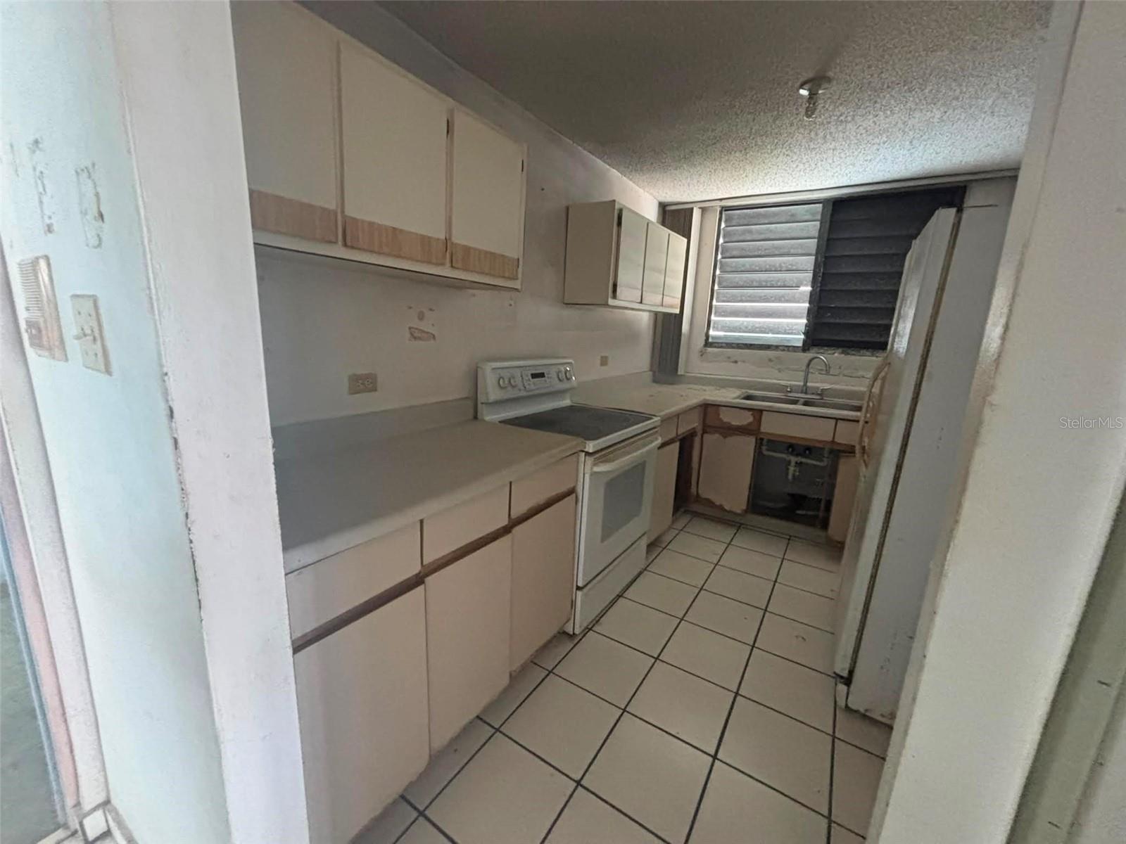 COND FRENCH PLAZA - Residential