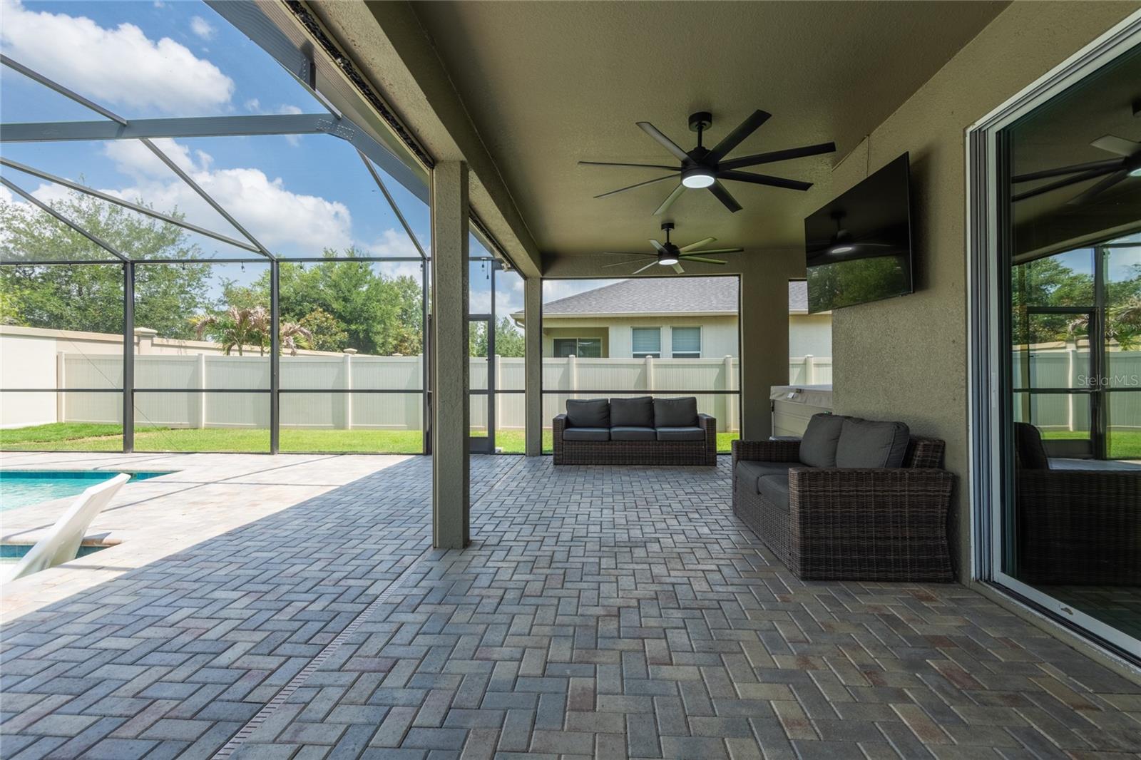 LUCAYA LAKE CLUB PH 2F - Residential