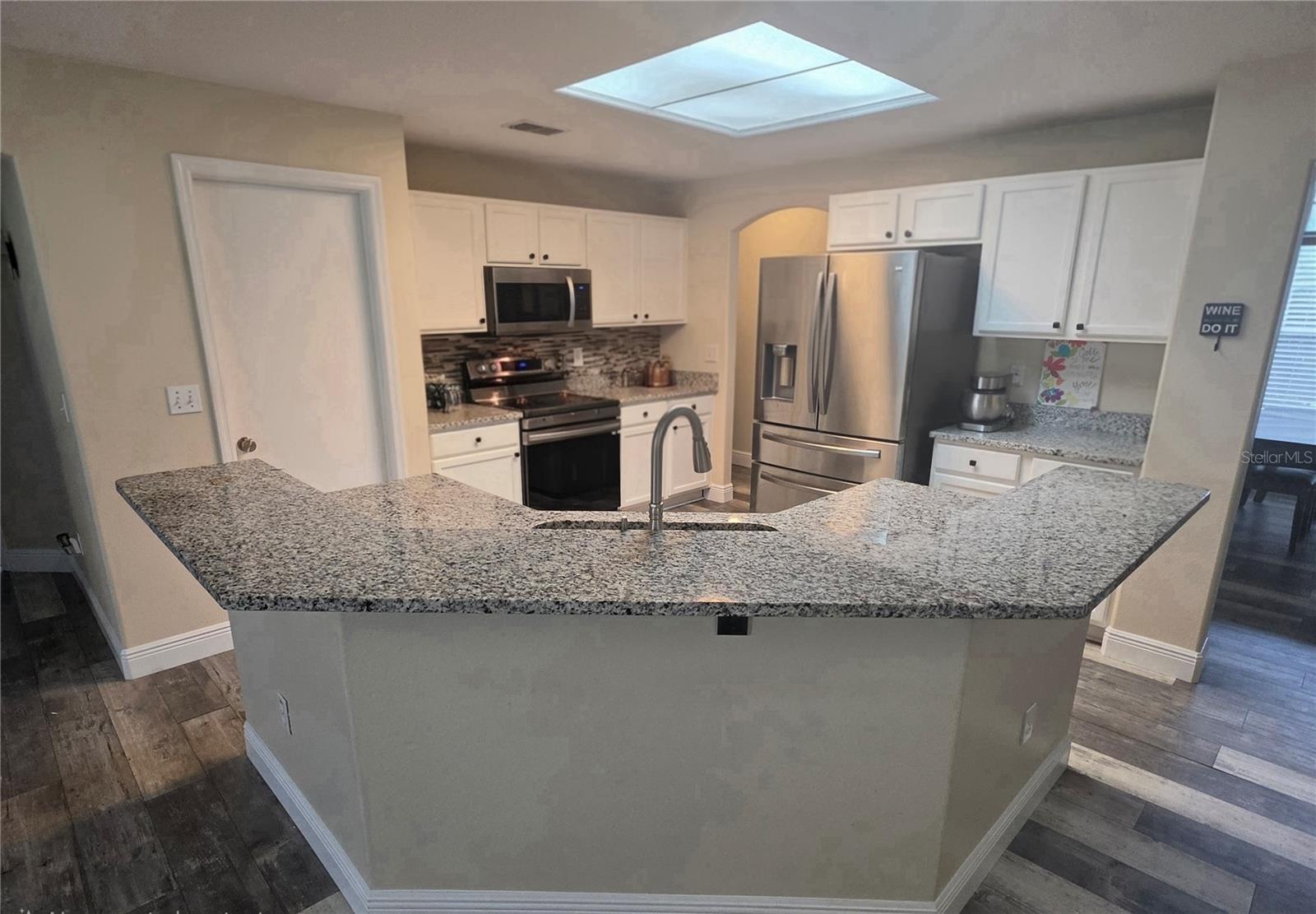 VISTAS 3RD ADD SUB - Residential