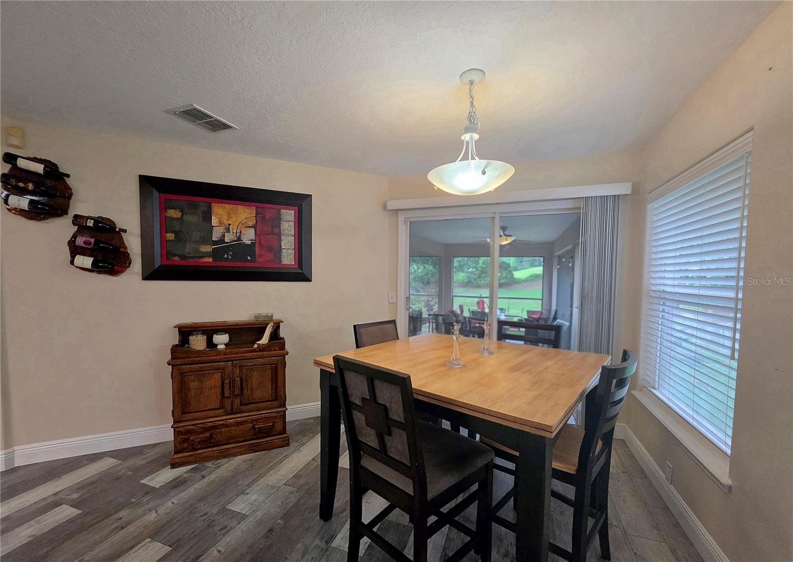 VISTAS 3RD ADD SUB - Residential