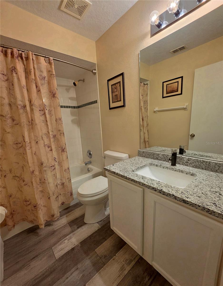 VISTAS 3RD ADD SUB - Residential