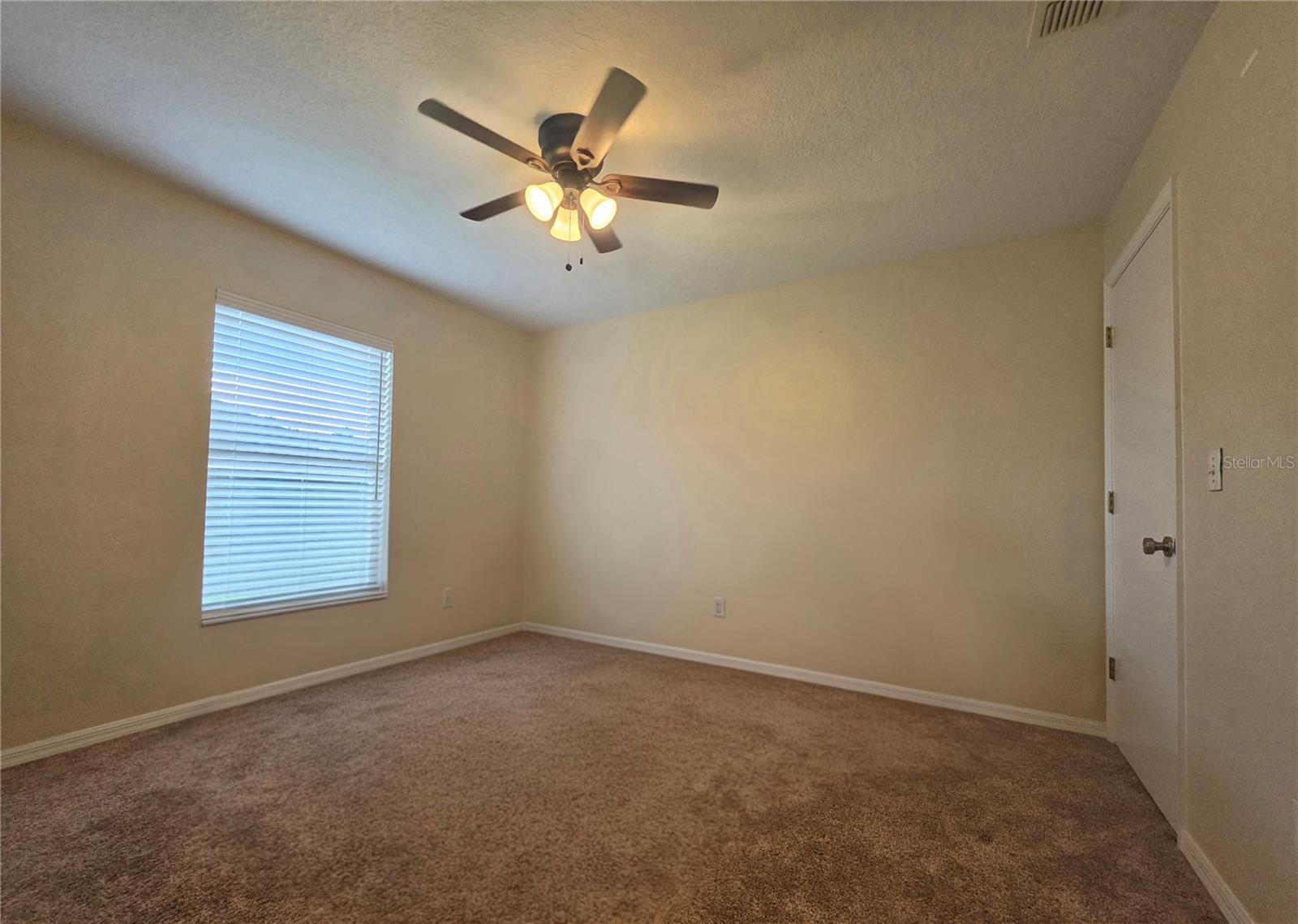 VISTAS 3RD ADD SUB - Residential